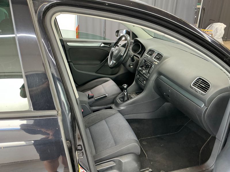 Volkswagen Golf VI 1.6 TDI Style — zdjęcie 3