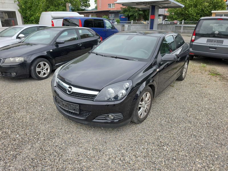 Opel Astra GTC 1.6 Innovation"110 Jahre"