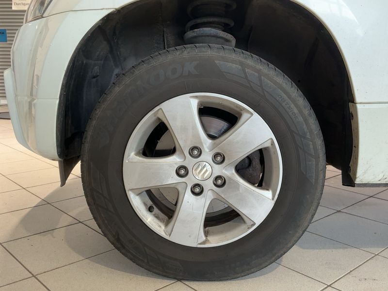 Suzuki Grand Vitara 2.4 VVT Comfort 2010 – снимка 3