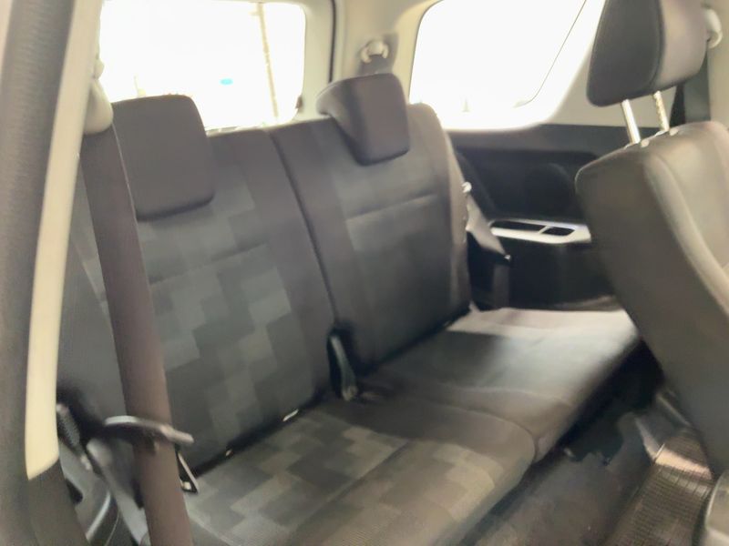 Suzuki Grand Vitara 1.9 DDiS Comfort — zdjęcie 14