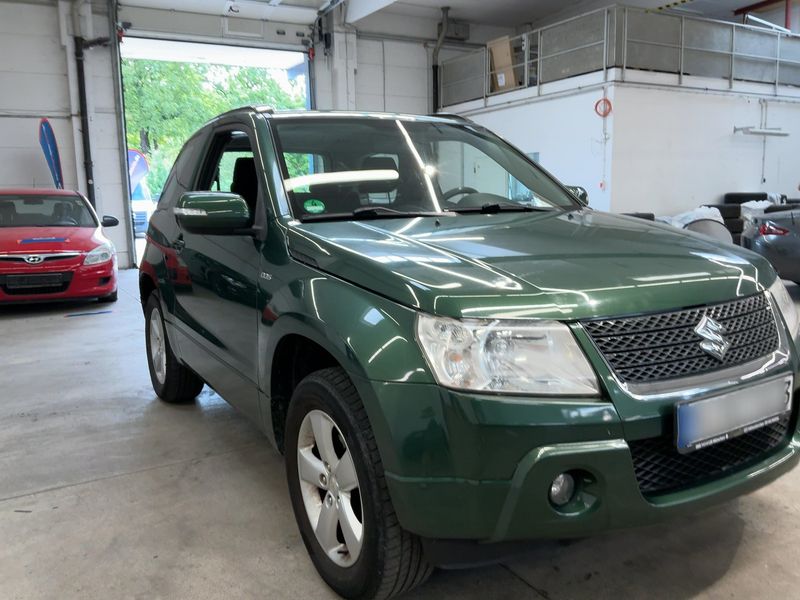 Suzuki Grand Vitara 1.9 DDiS Comfort — zdjęcie 8
