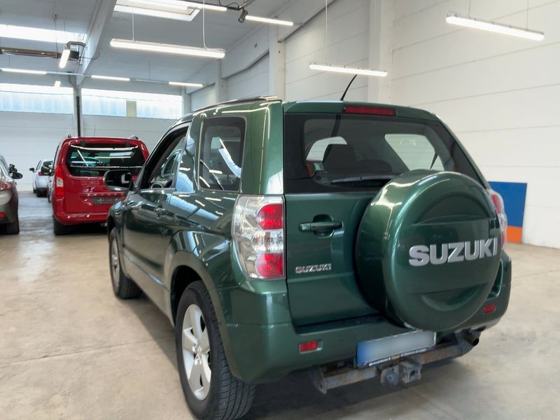 Suzuki Grand Vitara 1.9 DDiS Comfort — zdjęcie 3