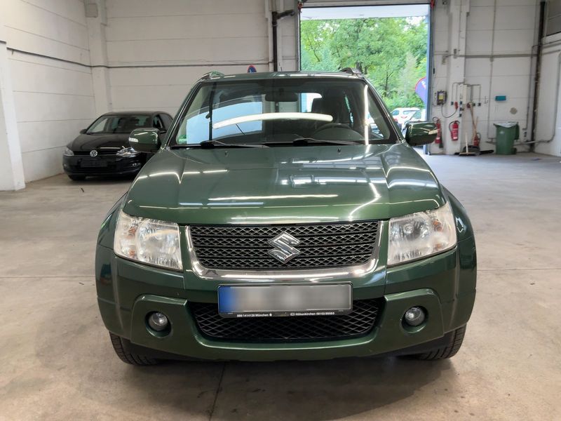 Suzuki Grand Vitara 1.9 DDiS Comfort — zdjęcie 9