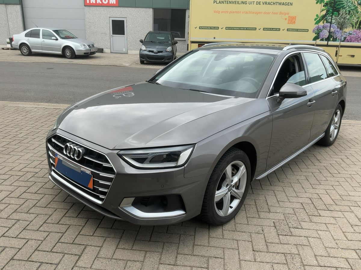 Audi A4 40 TDI advanced
