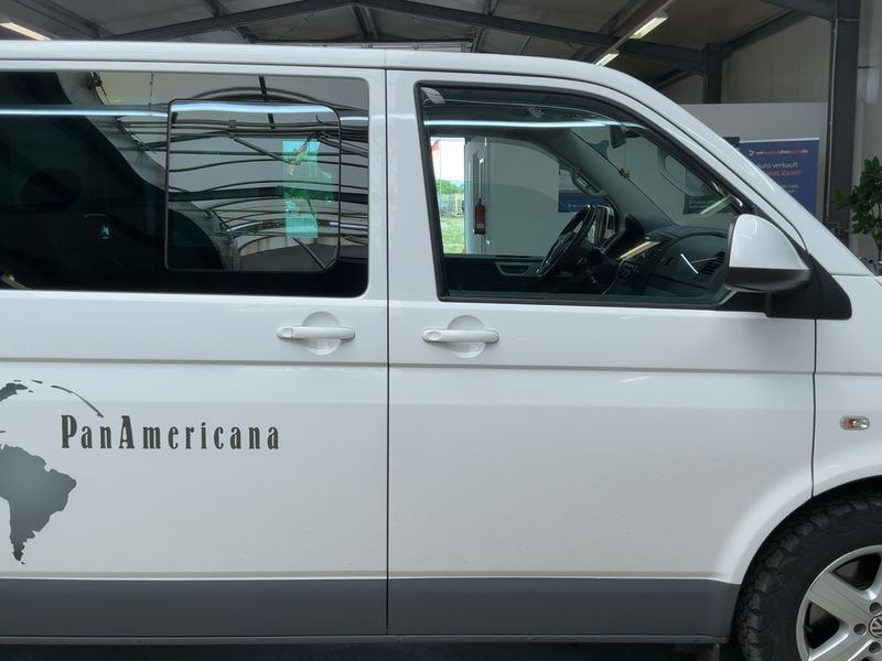 Volkswagen T5 Multivan 2.0 TDI PanAmericana 4Motion — zdjęcie 7