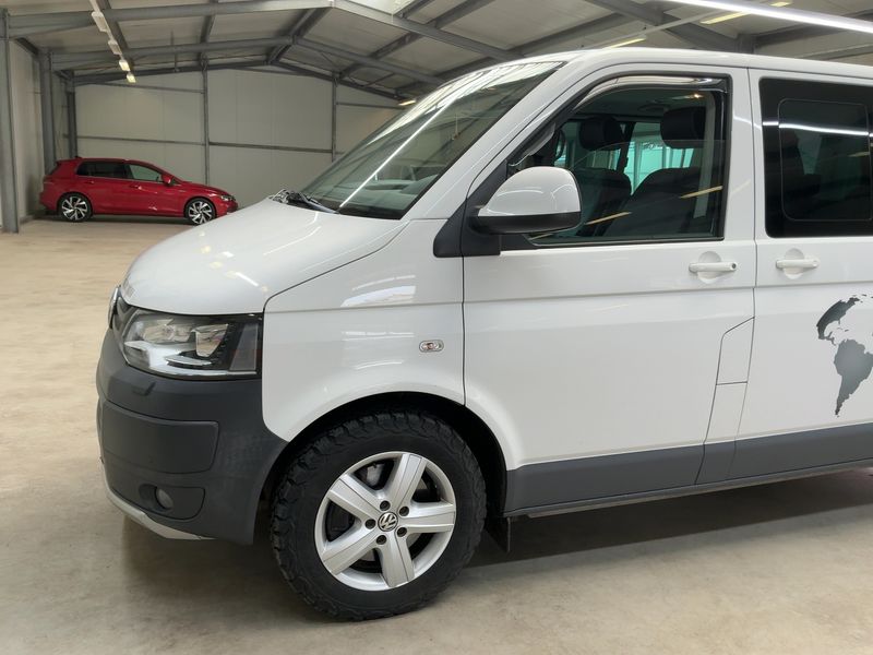 Volkswagen T5 Multivan 2.0 TDI PanAmericana 4Motion — zdjęcie 2
