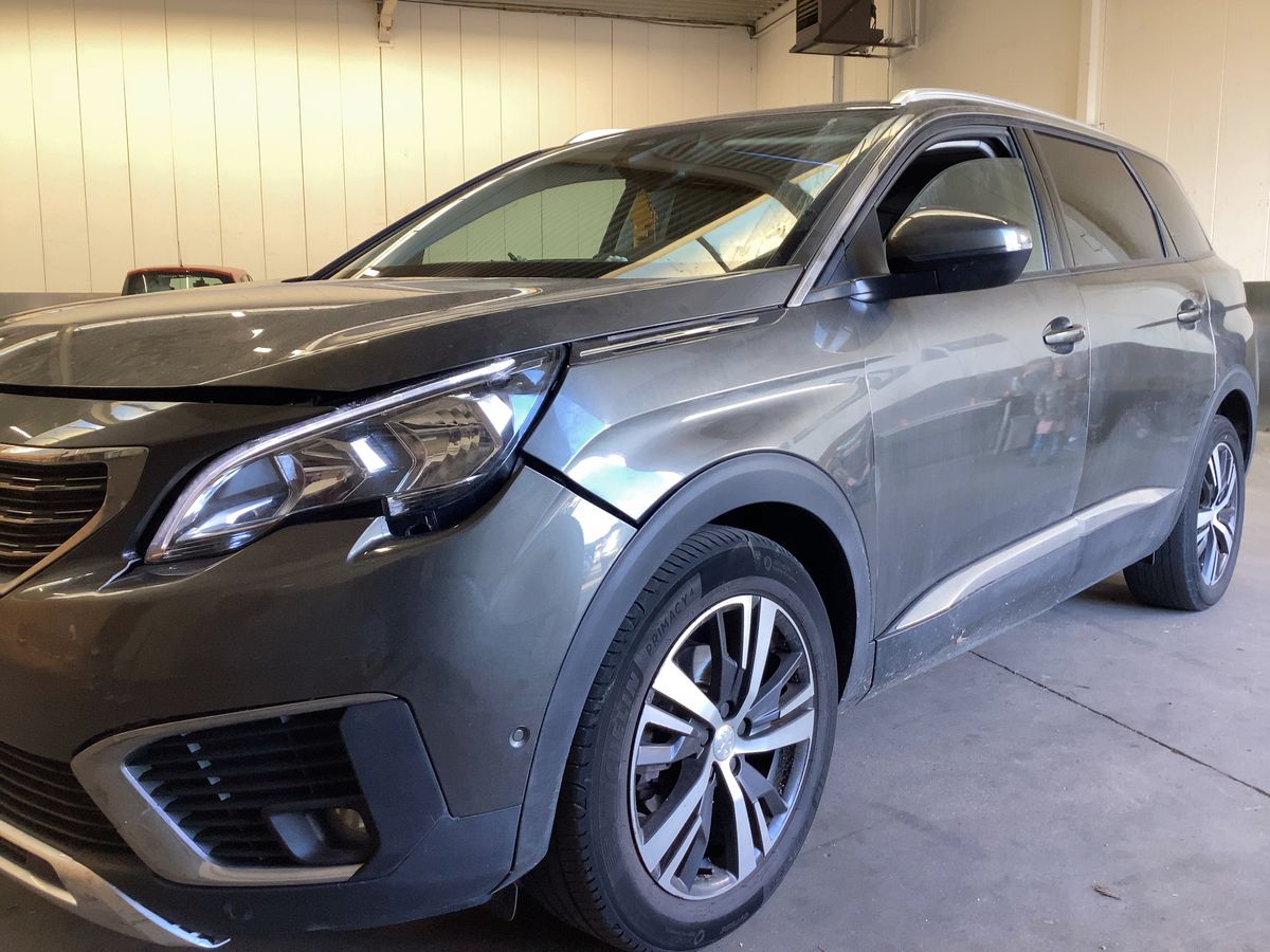 Peugeot 5008 d'occasion