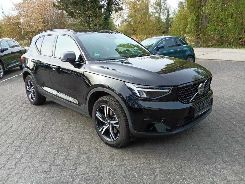 Volvo XC40 2024