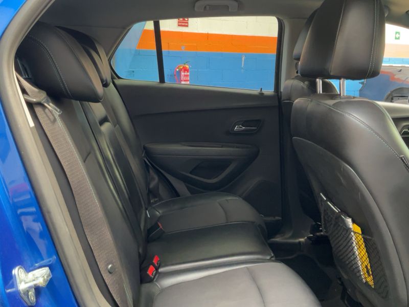 Chevrolet Trax 1.7 Diesel LT — zdjęcie 14