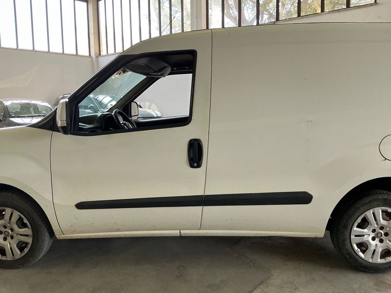 Fiat Doblo 1.3 JTD SX Kasten — zdjęcie 4