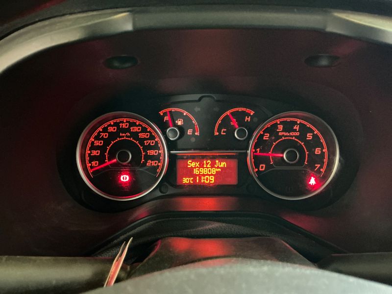 Fiat Doblo 1.3 JTD SX Kasten — zdjęcie 13