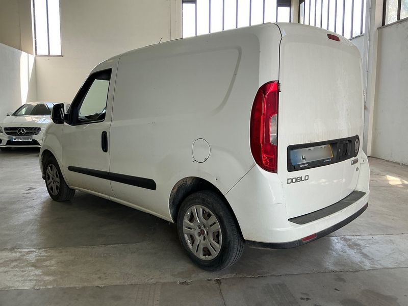 Fiat Doblo 1.3 JTD SX Kasten — zdjęcie 3
