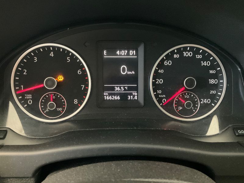 Volkswagen Tiguan 2.0 TSI Sport & Style 4Motion 2010 – снимка 18