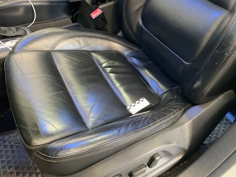 Volkswagen Tiguan 2.0 TSI Sport & Style 4Motion 2010 – снимка 22