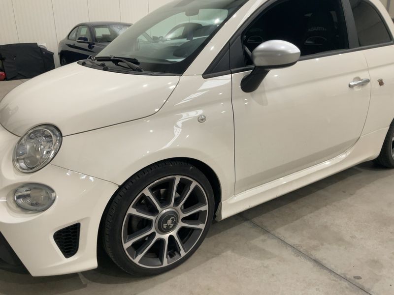 Abarth 595C 1.4 Turbo — zdjęcie 2