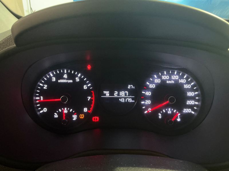 Kia Picanto 1.0 LPG Urban — zdjęcie 13