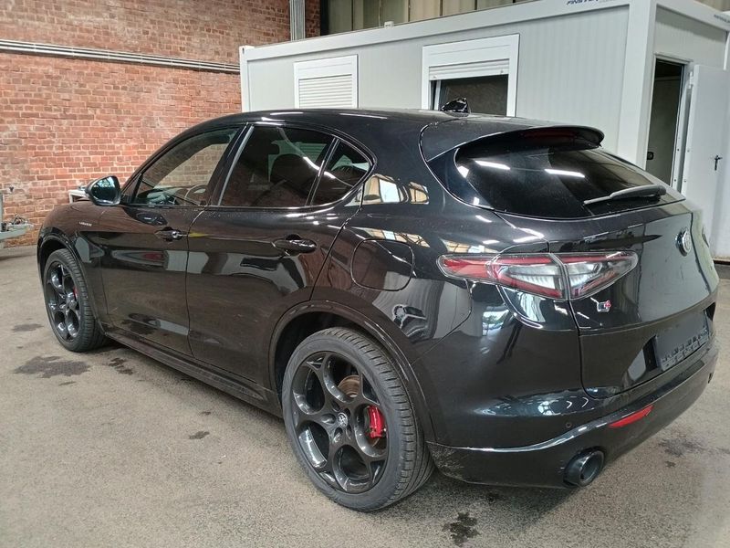 Alfa Romeo Stelvio 2.2 JTDM Veloce Q4 — zdjęcie 2