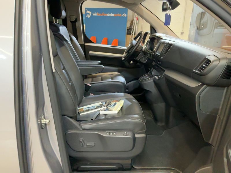 Opel Zafira Life electric drive 100 kW Tourer M (L2) — zdjęcie 11