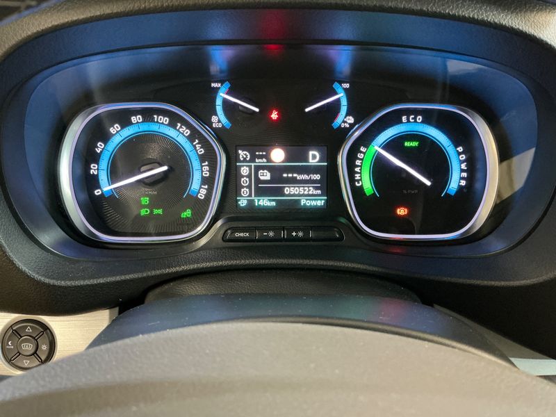 Opel Zafira Life electric drive 100 kW Tourer M (L2) — zdjęcie 13