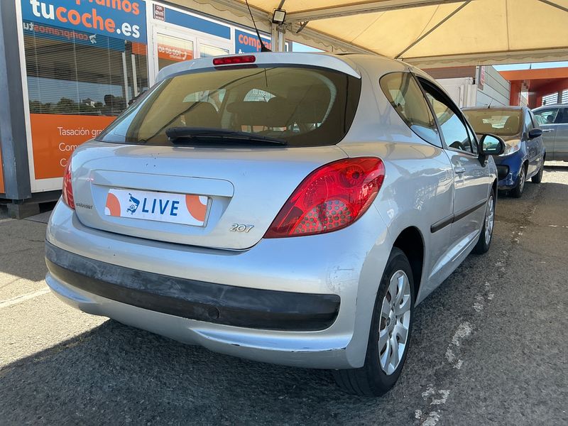 Peugeot 207 1.4 Confort 2008 – снимка 2