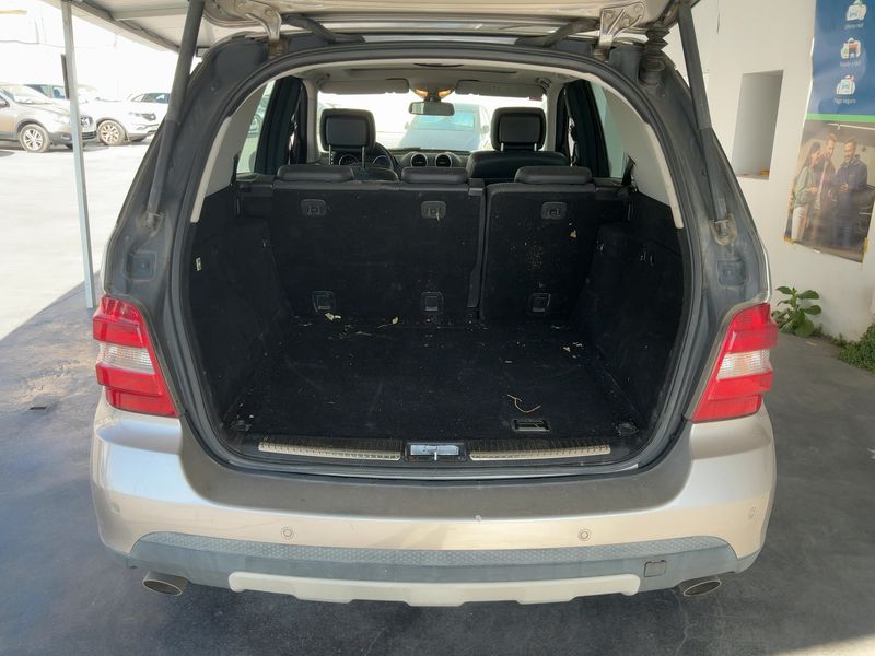 Mercedes-Benz M-Klasse ML 320 CDI — zdjęcie 10
