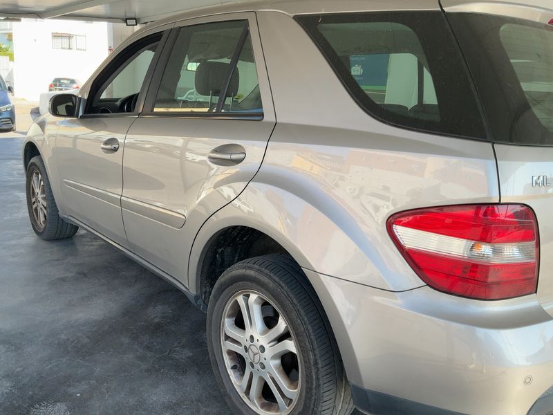 Mercedes-Benz M-Klasse ML 320 CDI — zdjęcie 3