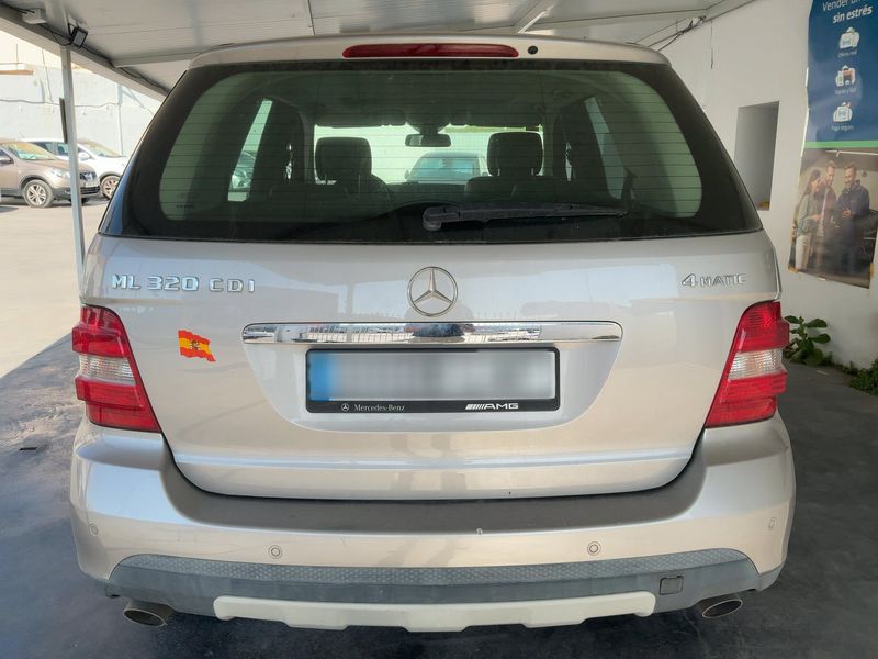Mercedes-Benz M-Klasse ML 320 CDI — zdjęcie 5