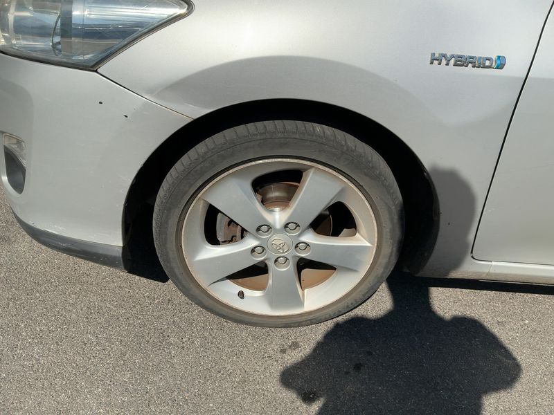 Toyota Auris 1.8 Hybrid Life 2011 – снимка 3