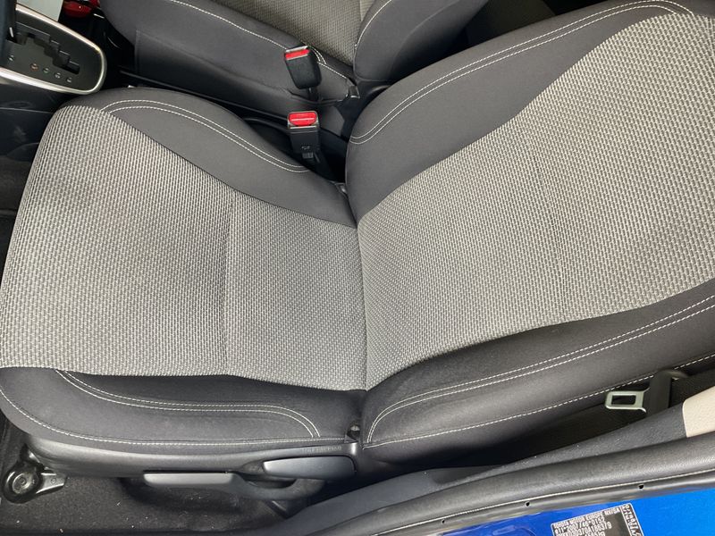 Toyota Yaris 1.5 Hybrid Collection 2015 – снимка 22