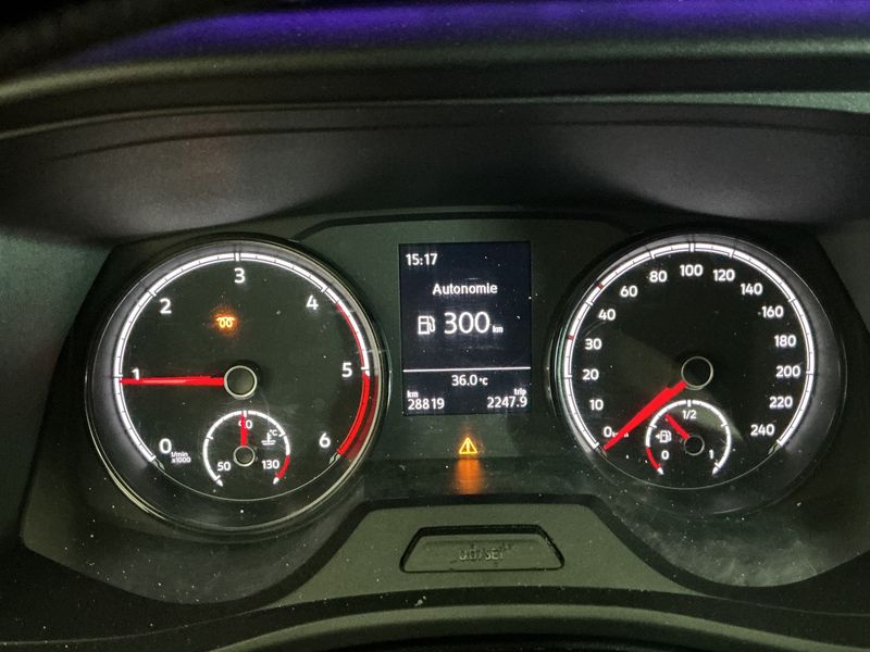 Volkswagen T6 Transporter 2.0 TDI Kasten FWD — zdjęcie 13