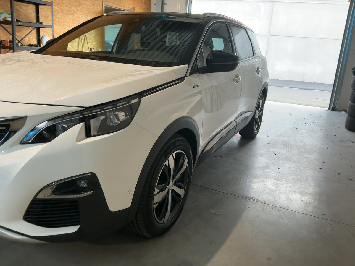 Peugeot 5008 d'occasion