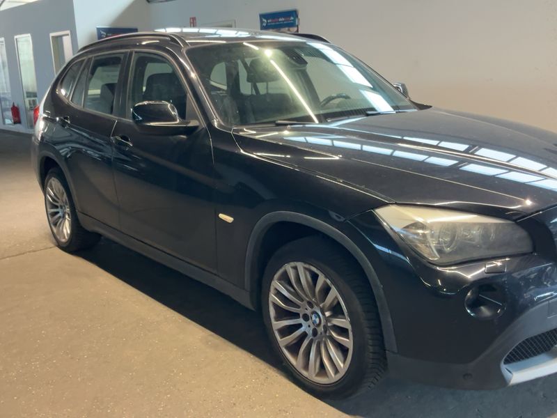 BMW X1 xDrive 18d — zdjęcie 8