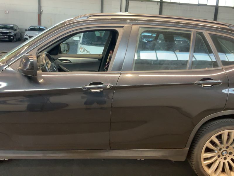 BMW X1 xDrive 18d — zdjęcie 4