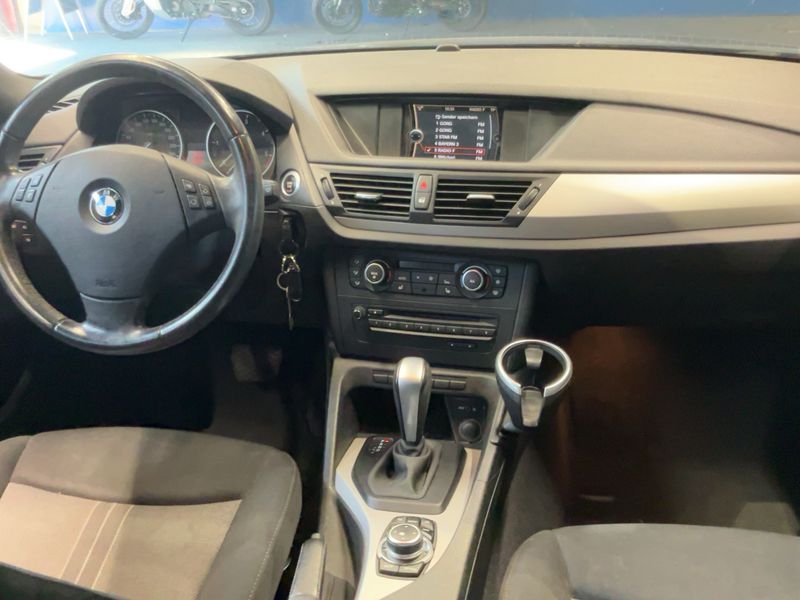 BMW X1 xDrive 18d — zdjęcie 12