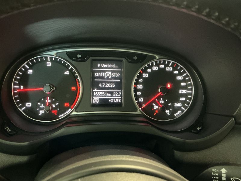 Audi A1 Sportback 1.4 TDI 2015 – снимка 18