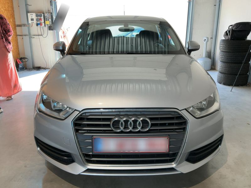 Audi A1 Sportback 1.4 TDI 2015 – снимка 14