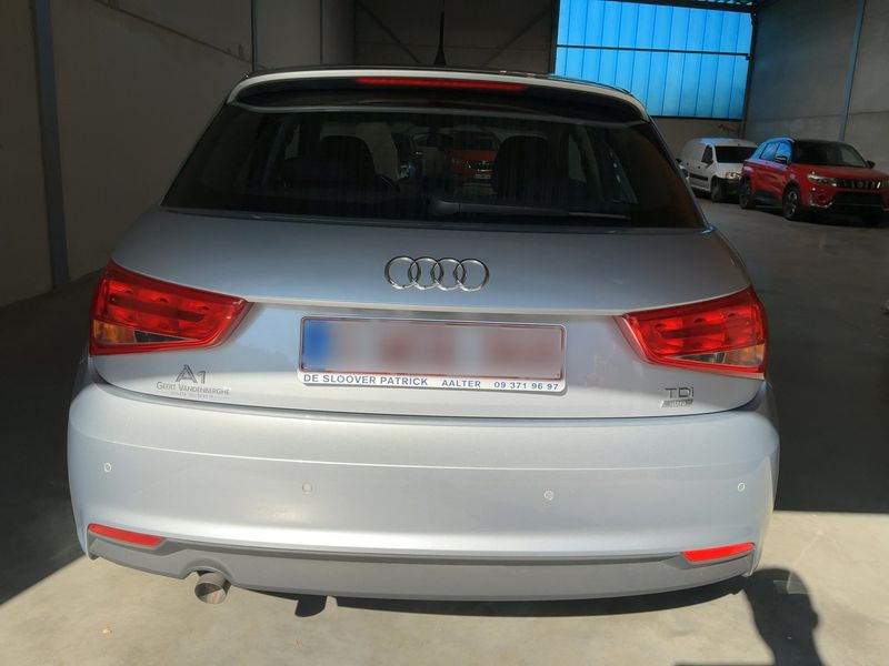 Audi A1 Sportback 1.4 TDI 2015 – снимка 7