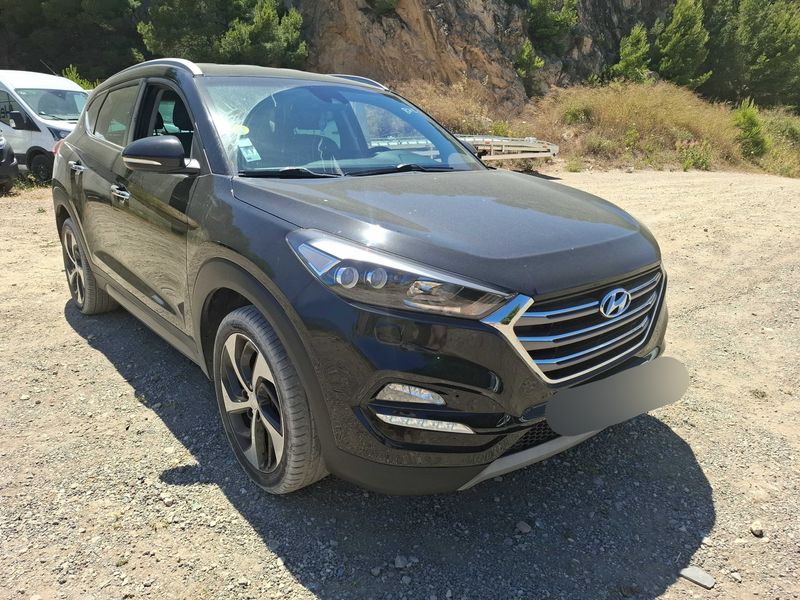 Hyundai Tucson 1.7 CRDi Initia 2WD 2016 – снимка 6