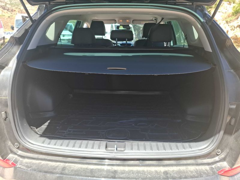 Hyundai Tucson 1.7 CRDi Initia 2WD 2016 – снимка 9