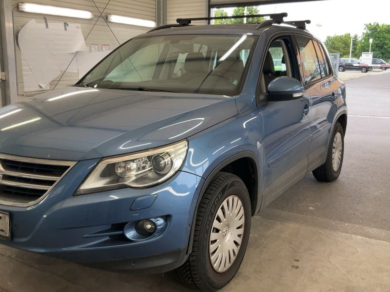 Volkswagen Tiguan 2.0 TSI Track & Field 4Motion 2011 – снимка 1