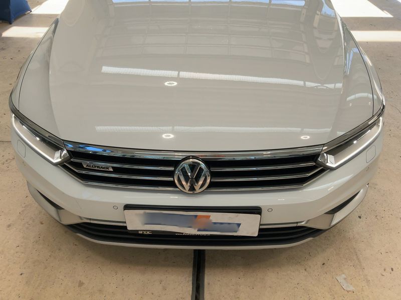 Volkswagen Passat Alltrack 2.0 TDI 4Motion BlueMotion Tech — zdjęcie 9