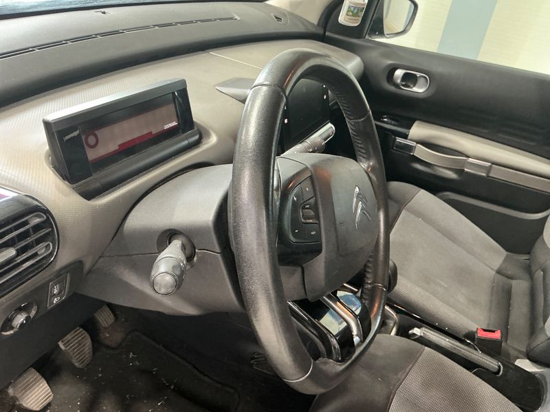 Citroen C4 Cactus 1.6 Blue-HDi Feel 2018 – снимка 26