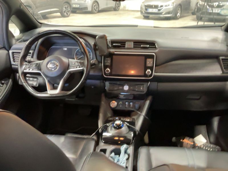 Nissan Leaf electric drive 110 kW N-Connecta — zdjęcie 12