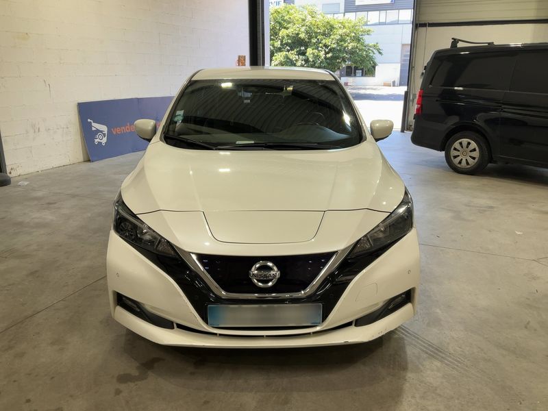 Nissan Leaf electric drive 110 kW N-Connecta — zdjęcie 9