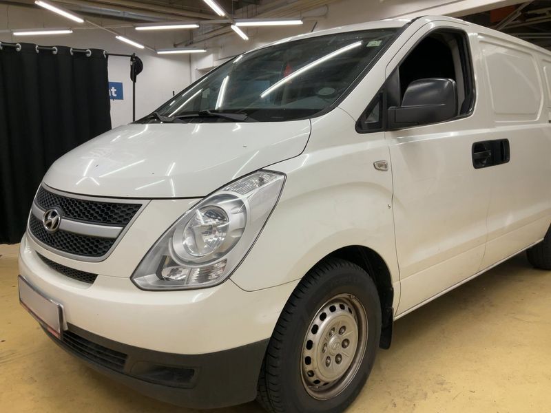 Hyundai H1 2.5 CRDi Kasten — zdjęcie 2