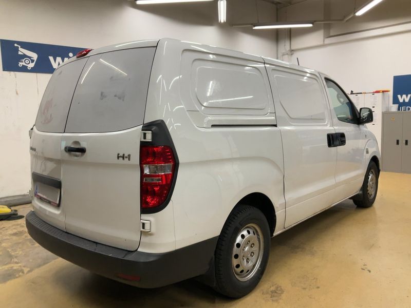 Hyundai H1 2.5 CRDi Kasten — zdjęcie 6