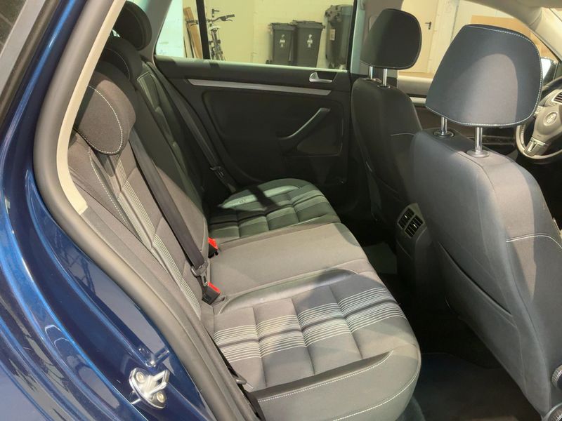 Volkswagen Golf VI 2.0 TDI Match — zdjęcie 14