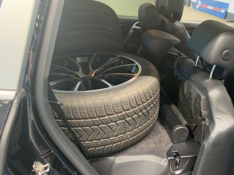 Porsche Cayenne Turbo — zdjęcie 14