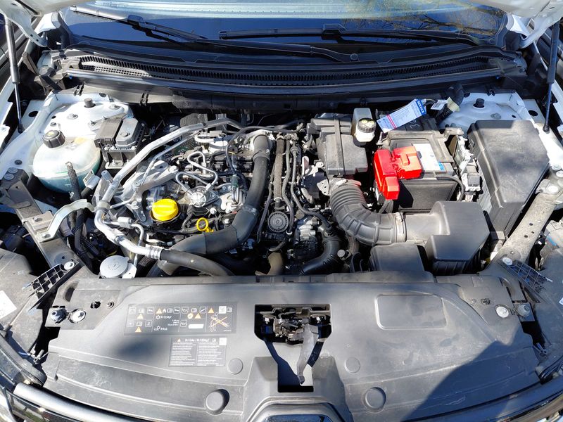 Renault Austral 1.3 TCe Mild-Hybrid Techno — zdjęcie 8