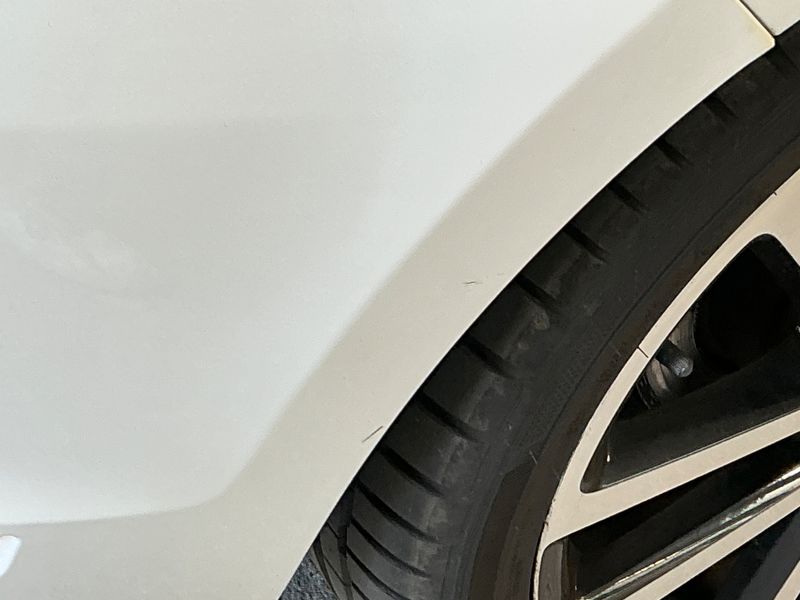 Volkswagen Golf VI 2.0 TDI BlueMotion Tech 2012 – снимка 29